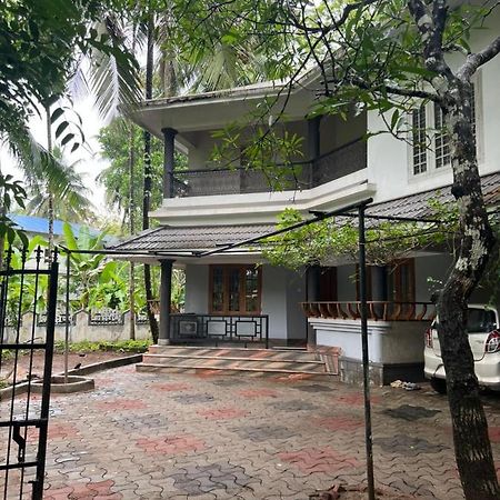 H Villa Nilambur Ngoại thất bức ảnh