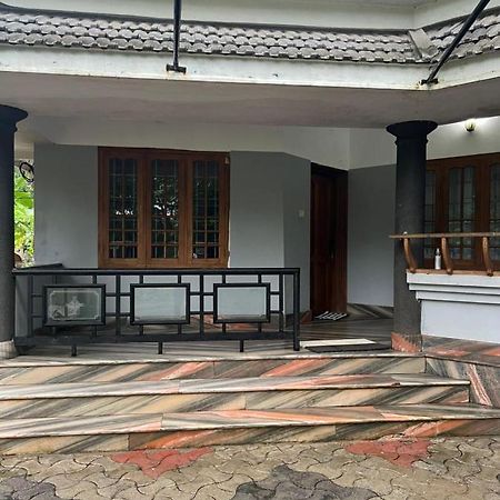 H Villa Nilambur Ngoại thất bức ảnh